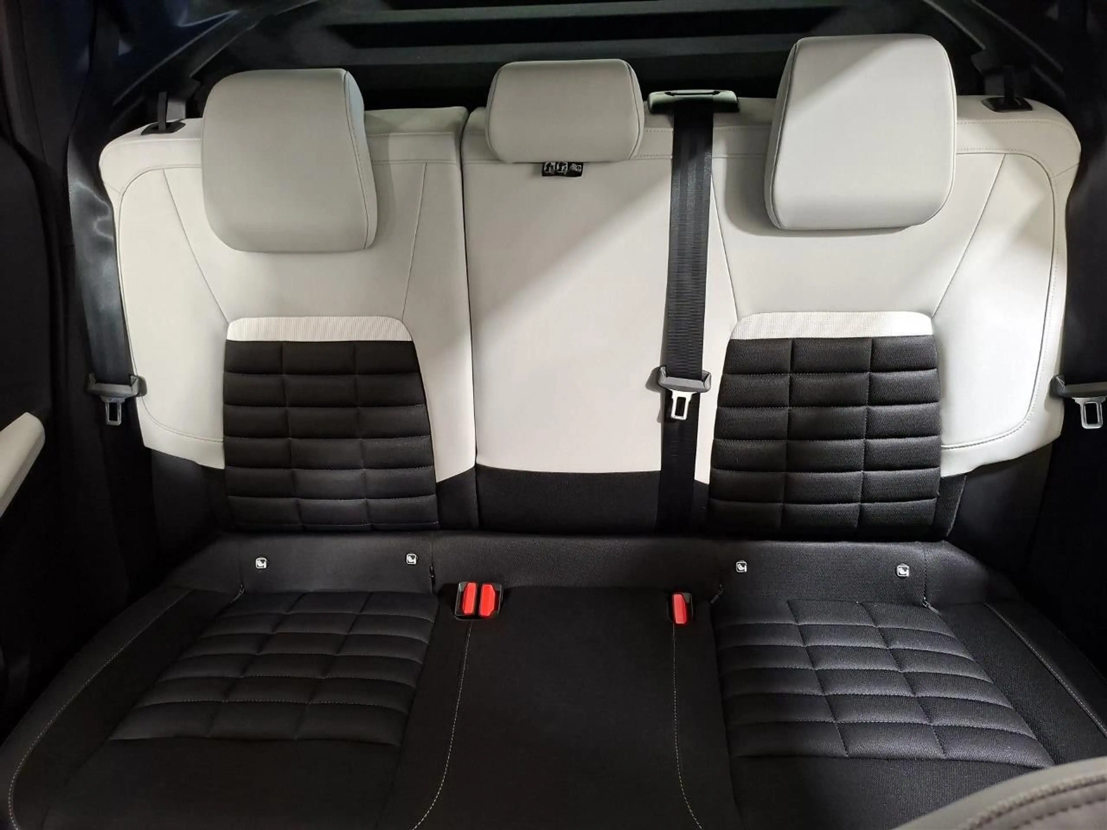 Citroen C3 Aircross ë-C3 Aircross MAX 113 *PDC*KAMERA* — photo 13