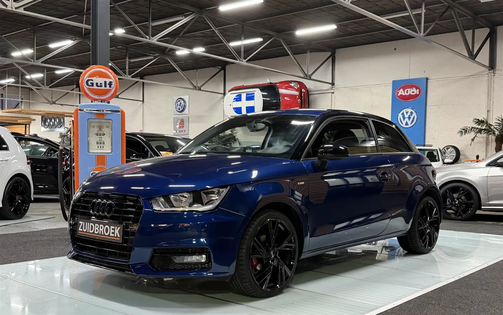 Audi A1 1.0 TFSI Sport Cruise!! Navi!! Clima!! Blauw - 1