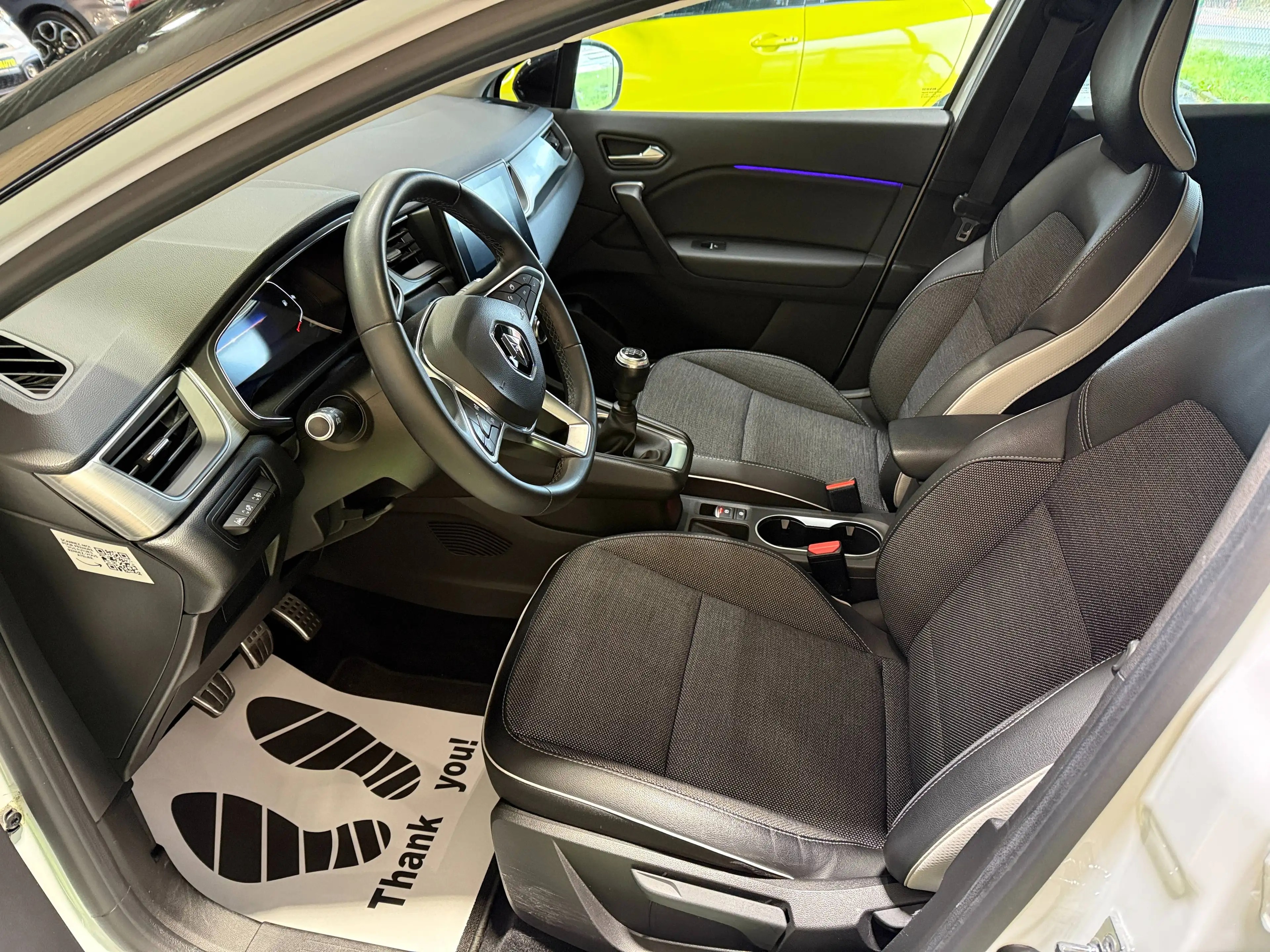 Renault Captur Captur 1.3 Intens Garantie 12 mois — photo 9