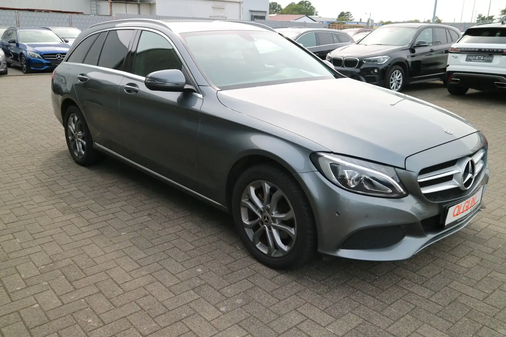 Mercedes-Benz C 180 dT Avantgarde *NAVI*PDC*LED* Gris - 2