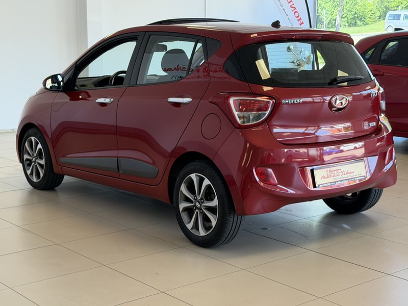 Hyundai i10 1.2 Style + Schiebedach + PDC + Winterräder — photo 12
