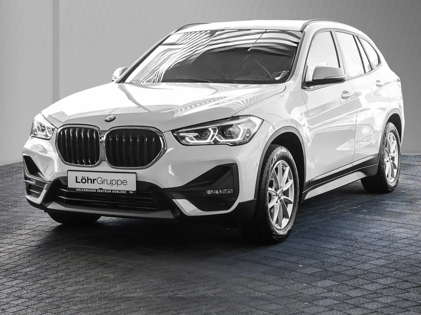 BMW X1 20d xDrive Advantage AHK/RFK/Navi Blanc - 2