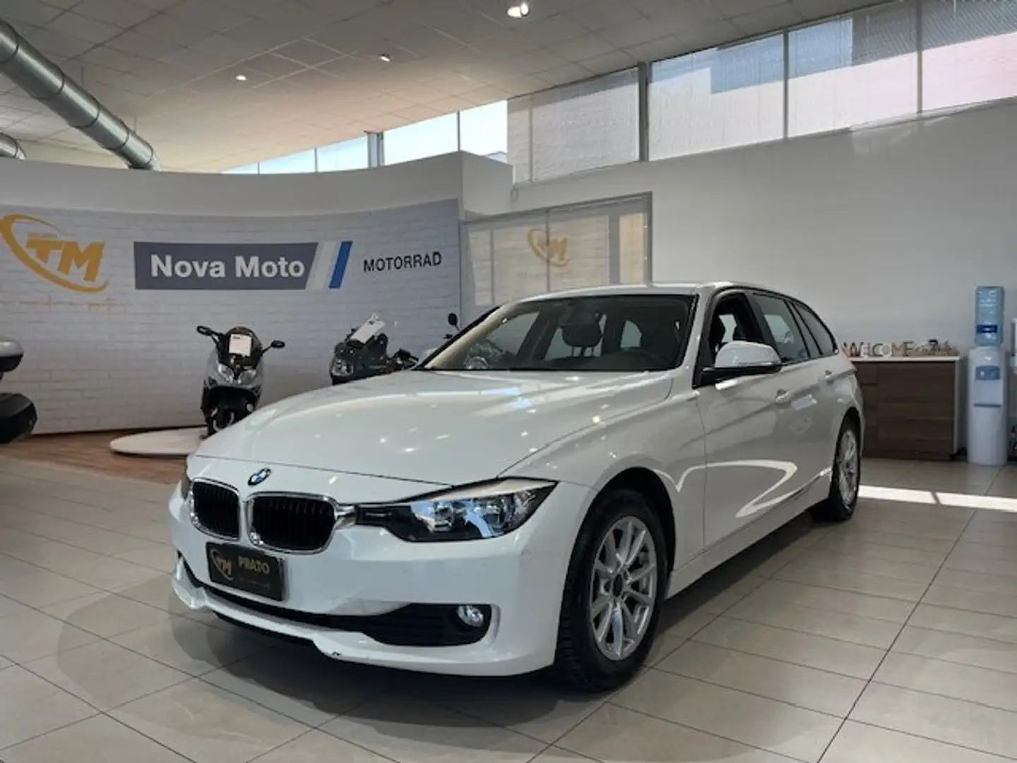 BMW 318 d Touring Business auto Wit - 1
