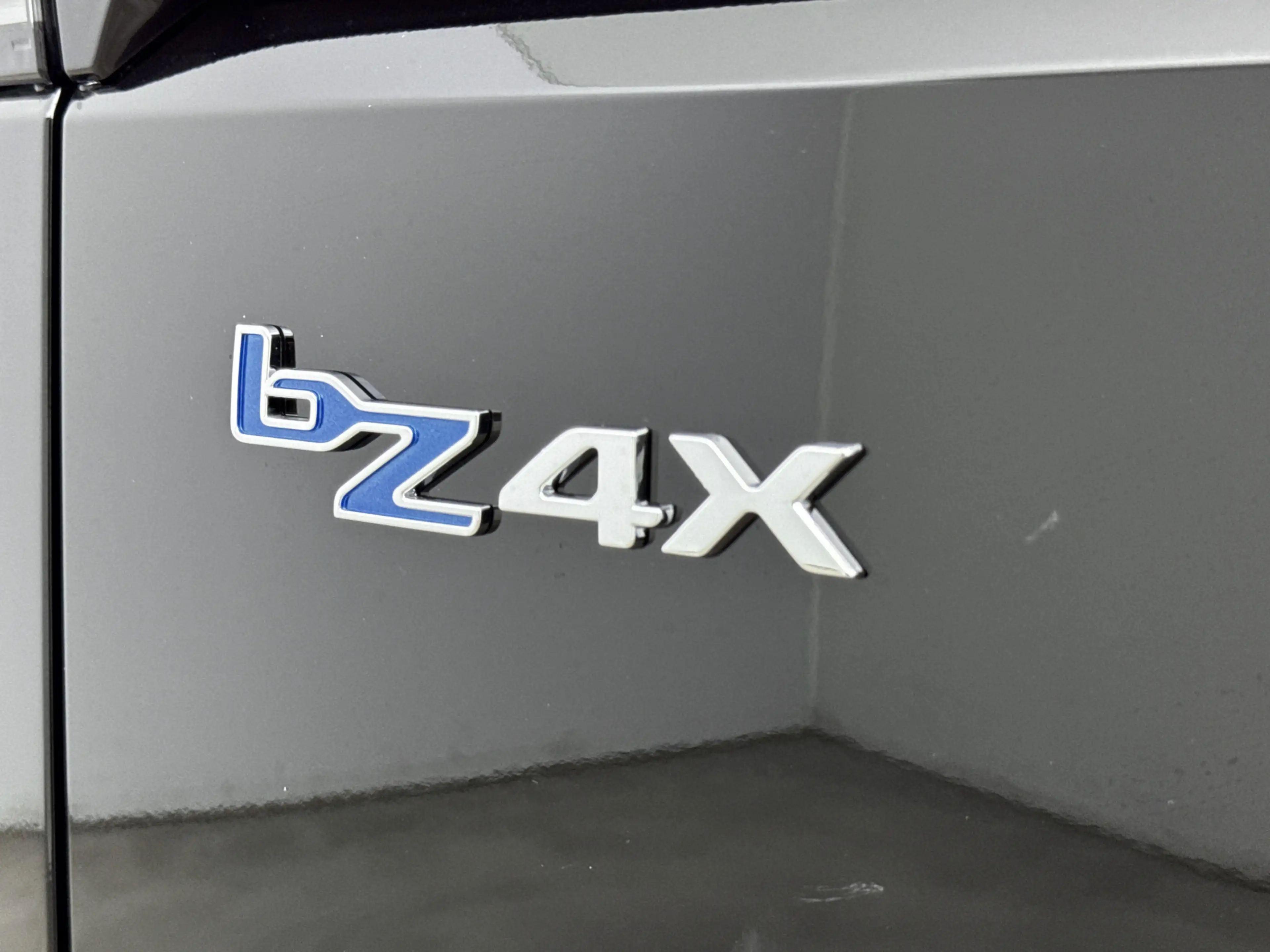 Toyota bZ4X Touring Dynamic Limited Edition 75 kWh | Apple Car — photo 6