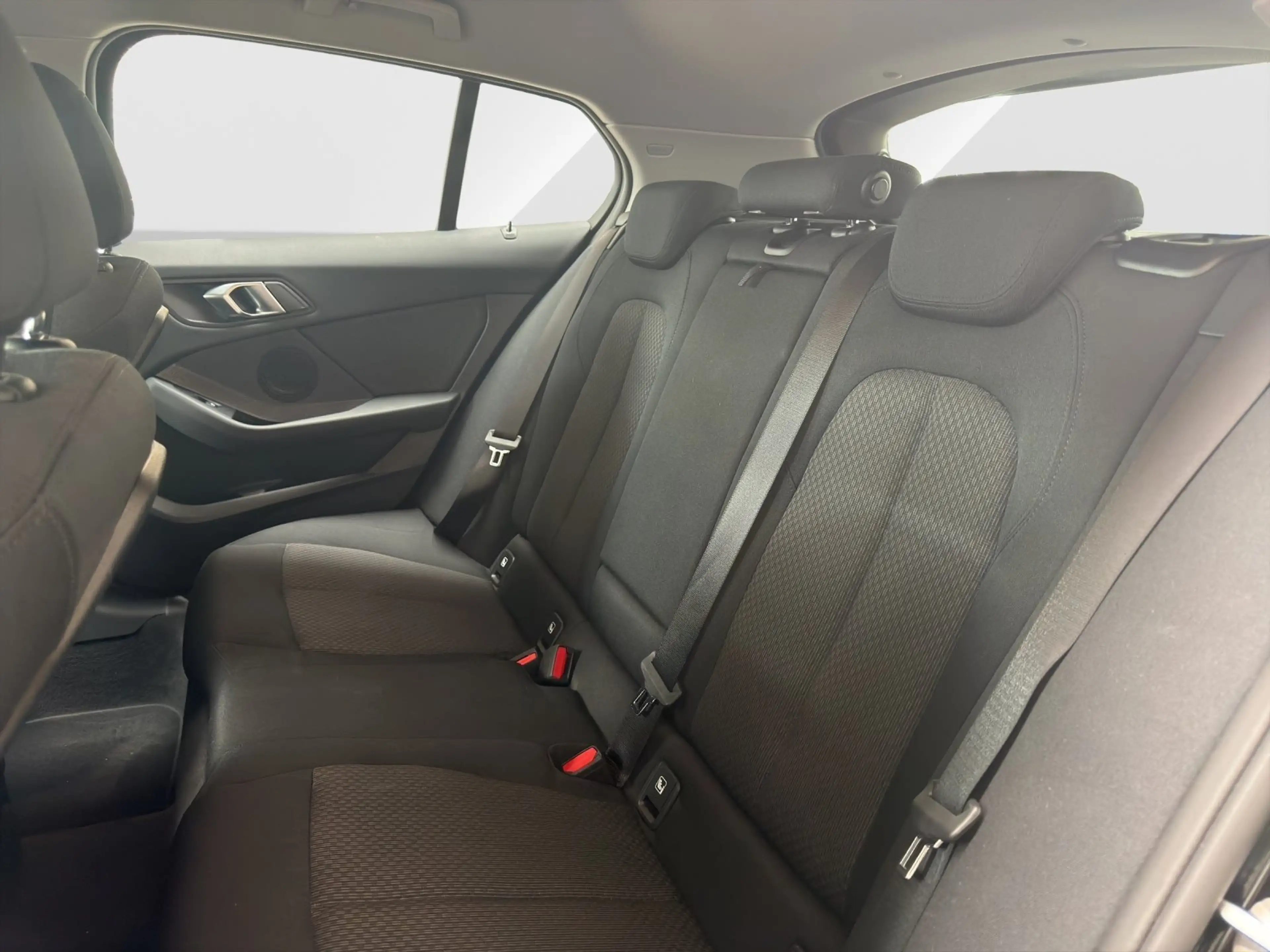 BMW 118 i Modell Advantage/ LCP — photo 13