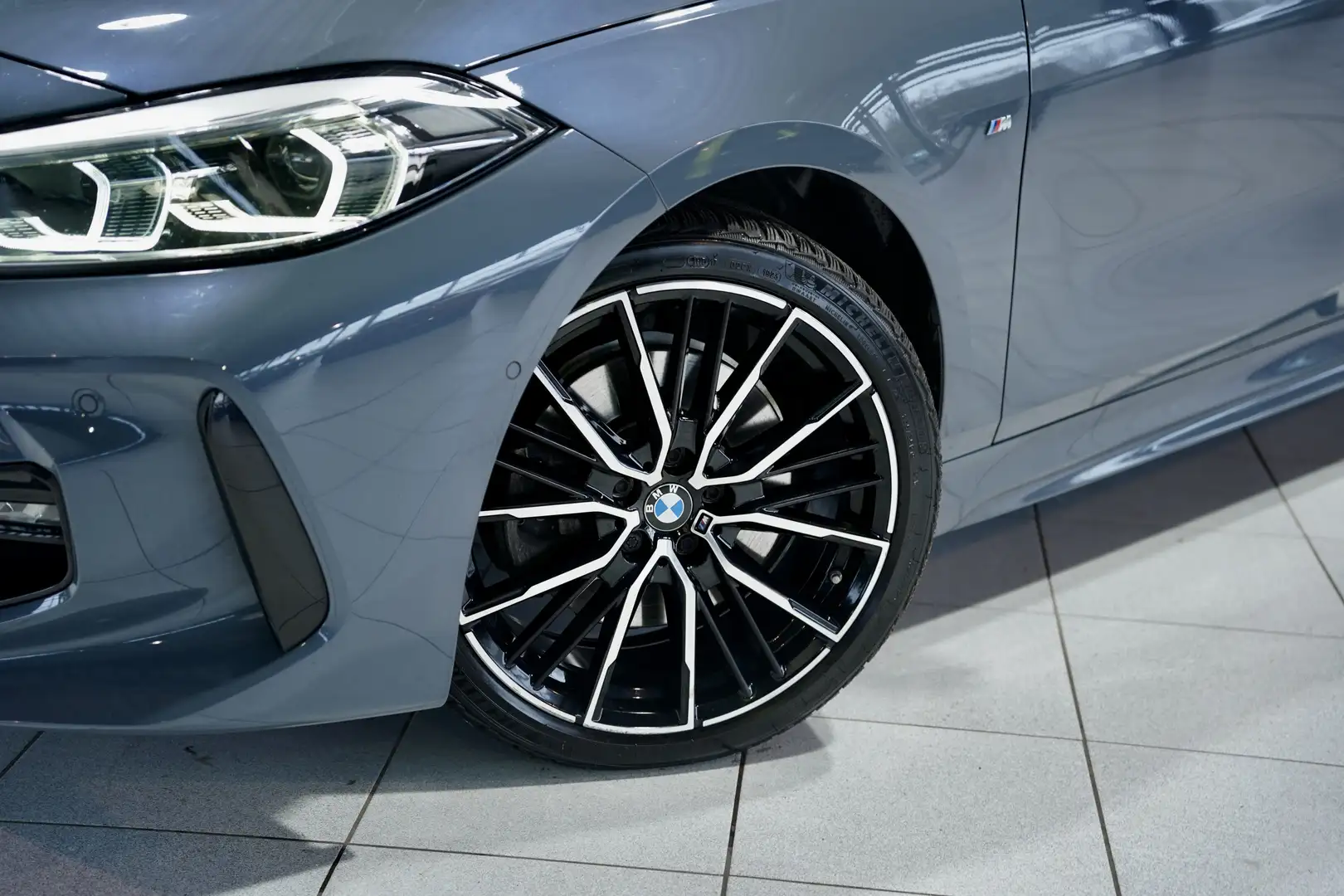 BMW 120 d M Sportpaket *2.H *19 *ACC *Leder *Kamera Gris - 2