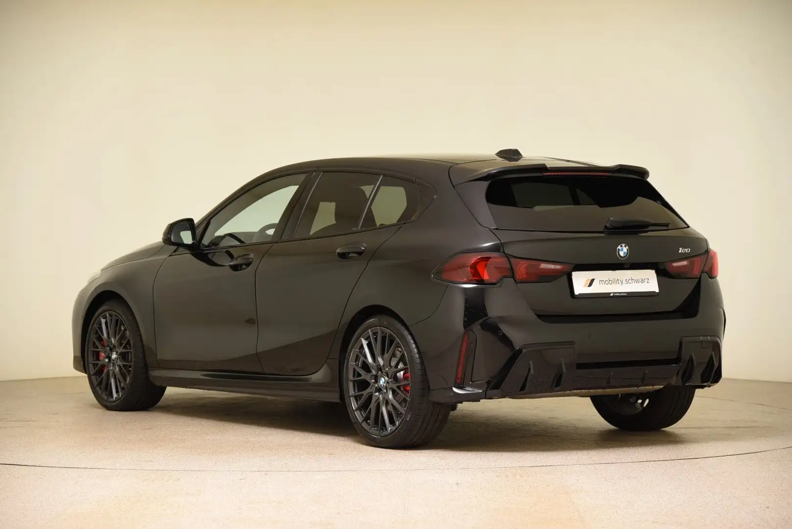 BMW 120 i M Sport Pro DriveAss HUD 360° LED Aktivsitz Schwarz - 2