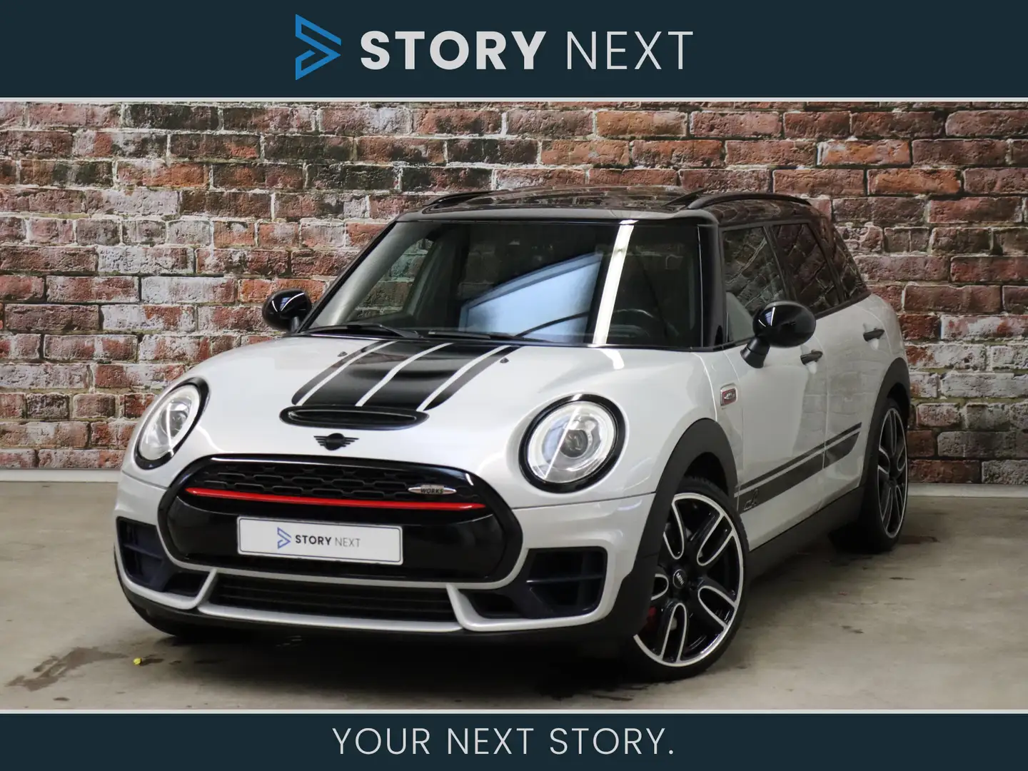 MINI John Cooper Works Clubman ALL4 Chili Automaat / Panoramadak / MINI Navigatie Gris - 1
