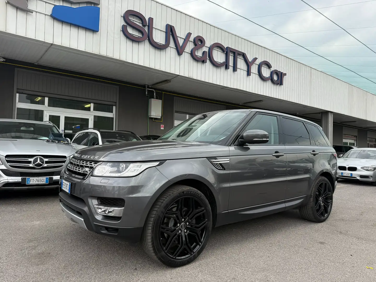 Land Rover Range Rover Sport Range Rover Sport 3.0 tdV6 HSE auto Сірий - 1