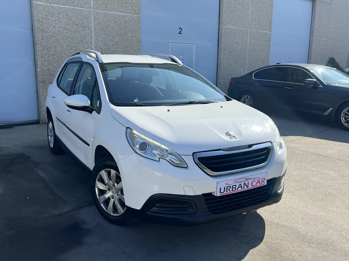 Peugeot 2008 1.4 BlueHDi Active Blanc - 1