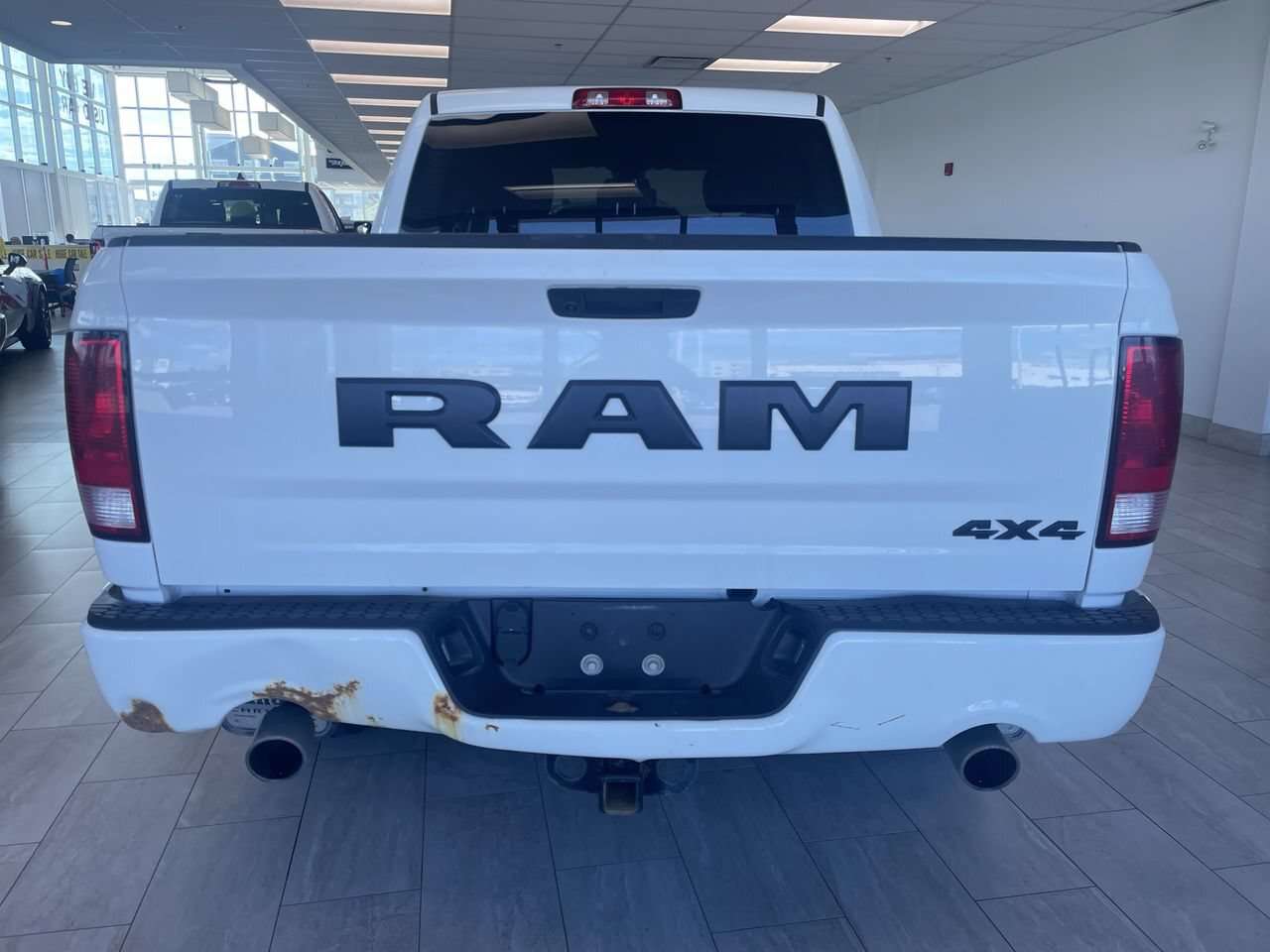 2021 RAM 1500 Express | 4WD | No Accidents | Backup Camera | Blu — снимка 1