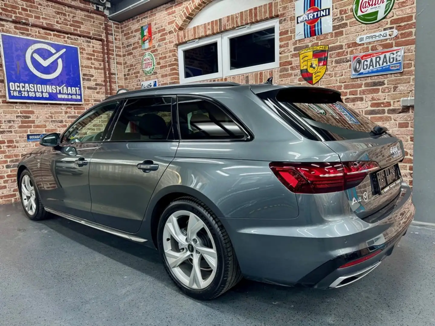 Audi A4 A4 Avant 40 TFSi 2.0 204cv Auto S-LINE Gris - 2