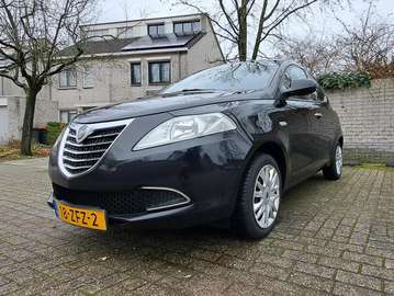 Ypsilon 0.9 TwinAir Turbo AUTOMAAT