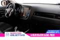 Mitsubishi Outlander 2.4 PHEV Kaiteri Hibrido Enchufable 4WD 224cv Auto Negro - thumbnail 12