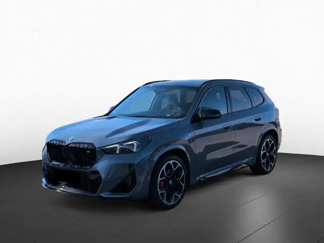 BMW X1 main image