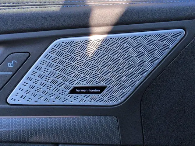 BMW X1 view 6
