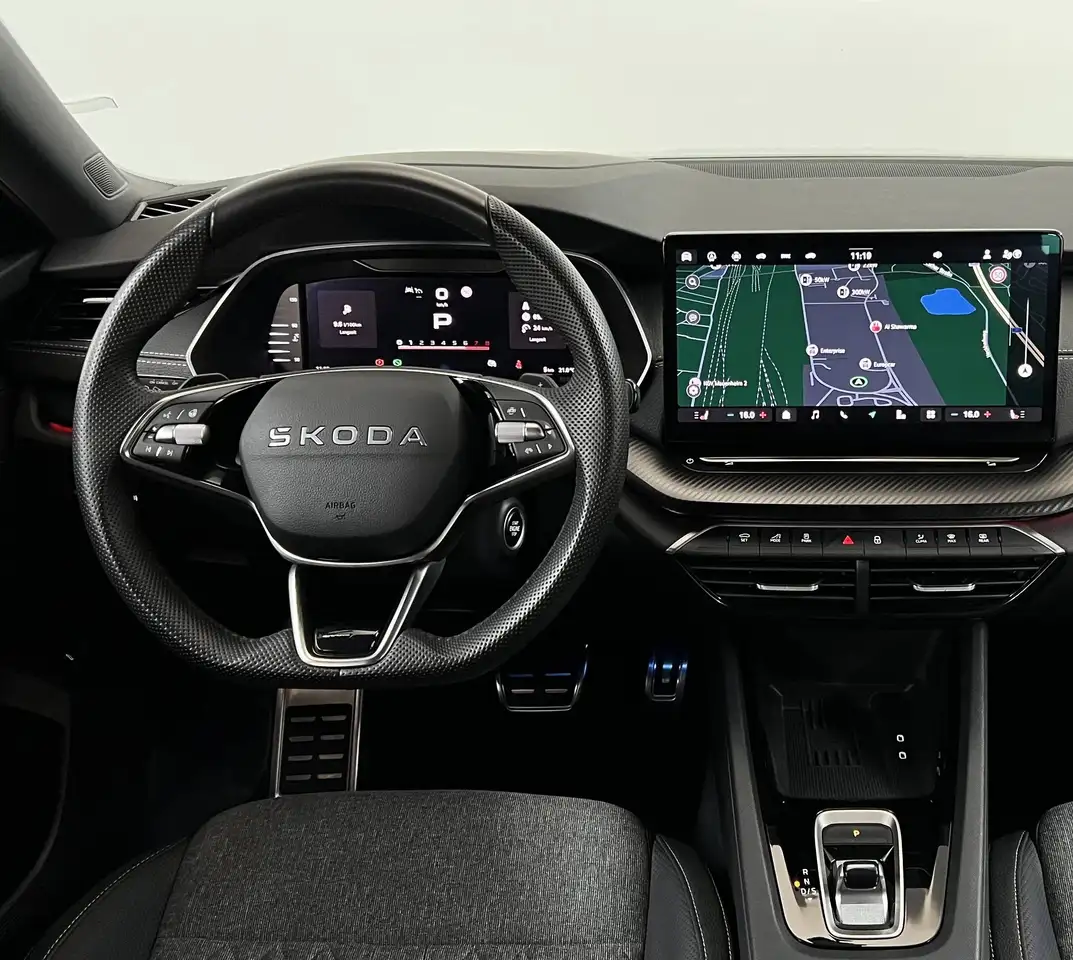 Skoda Octavia COMBI 2.0 TSI SPORTLINE 4x4 204 PS PANORAMA-SCHIEBEDACH HEAD-UP NAVIGATIONSSYSTEM RÜCKFAHRKAMERA WINTER-PAKET Euro 6e, миниатюра 24