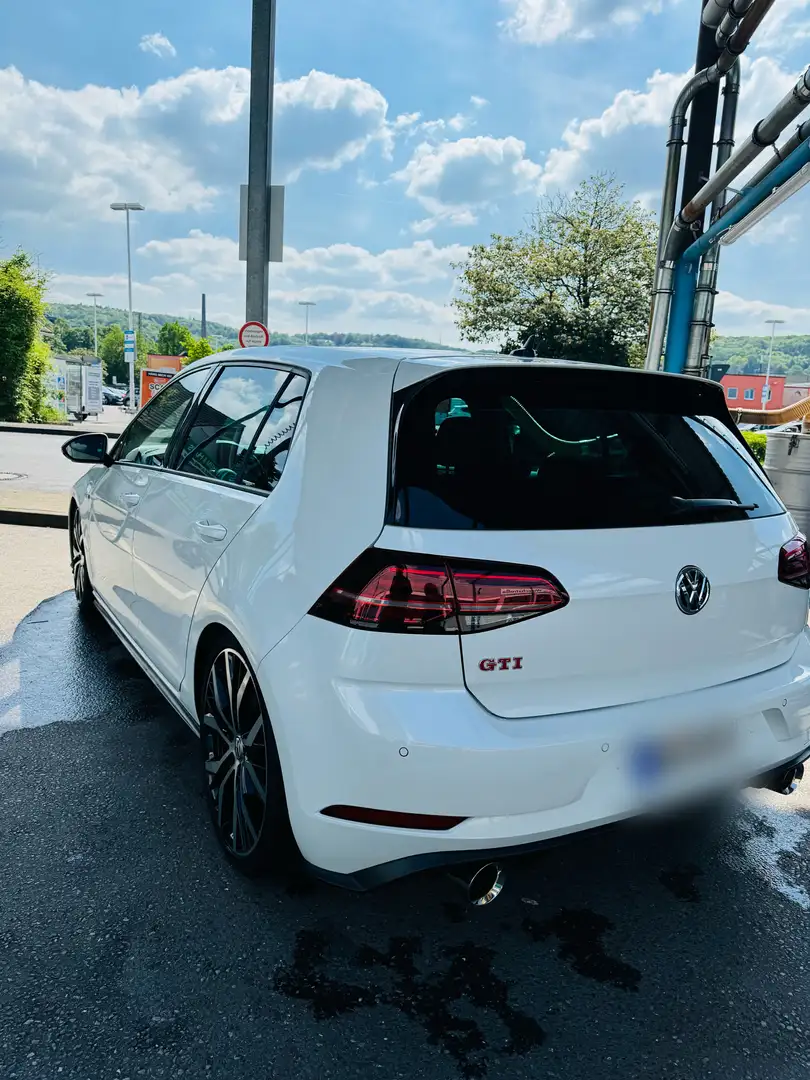 Volkswagen Golf GTI GTI Performance 2.0 TSI DSG Perlmuttweiß * BULL X Weiß - 2