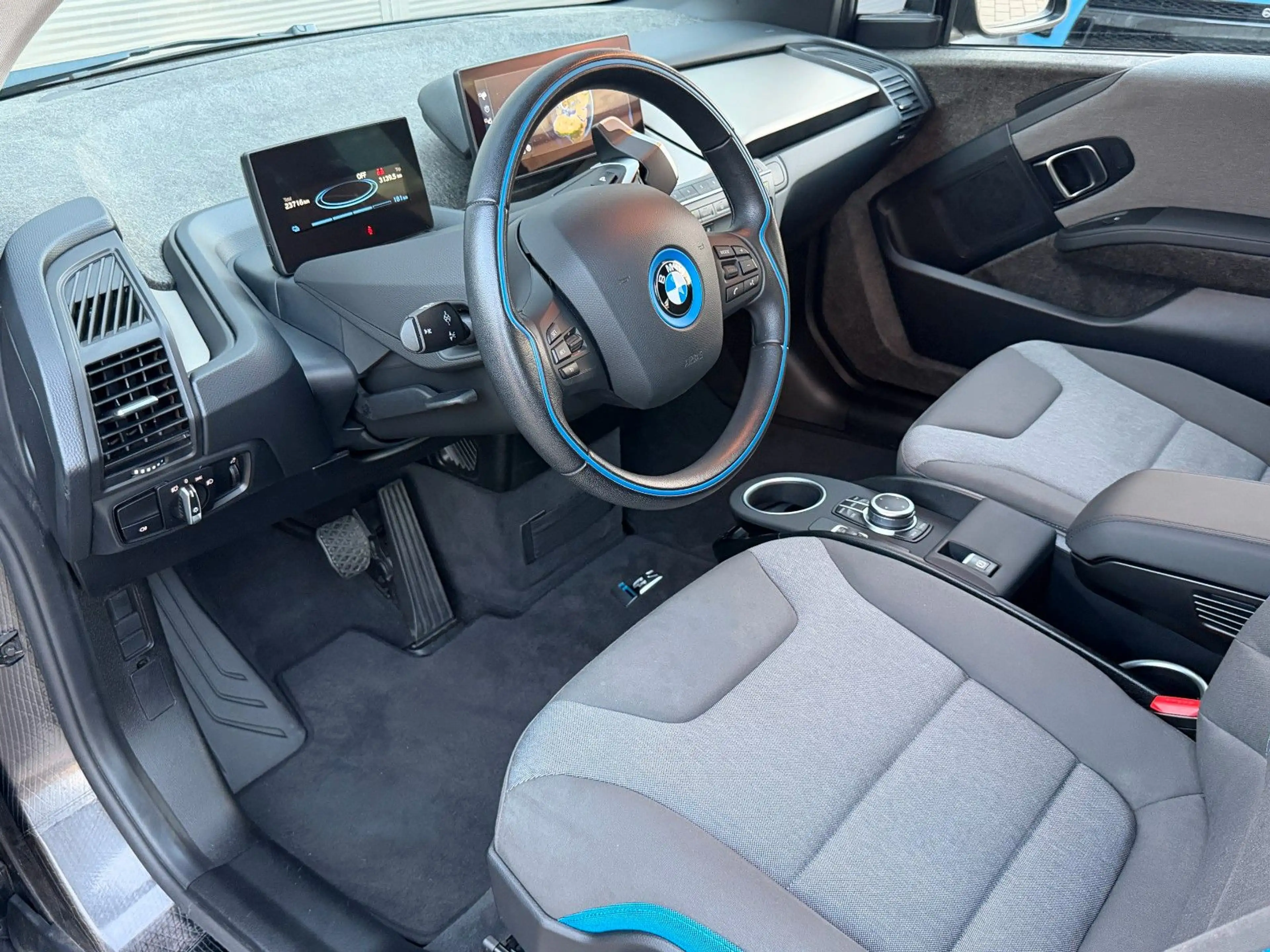 BMW i3 s 120Ah*Glasdach*Pano*Kamera — photo 18