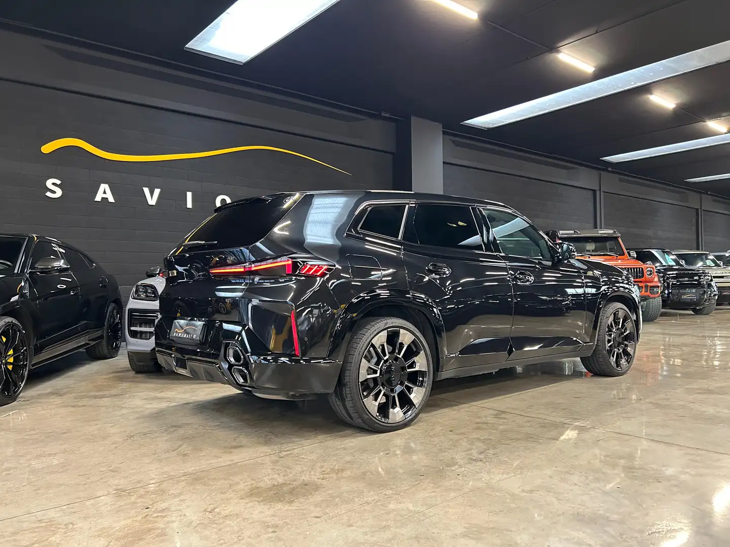 BMW XM 4.4 steptr. - NOLEGGIO con riscatto tedesco Nero - 2