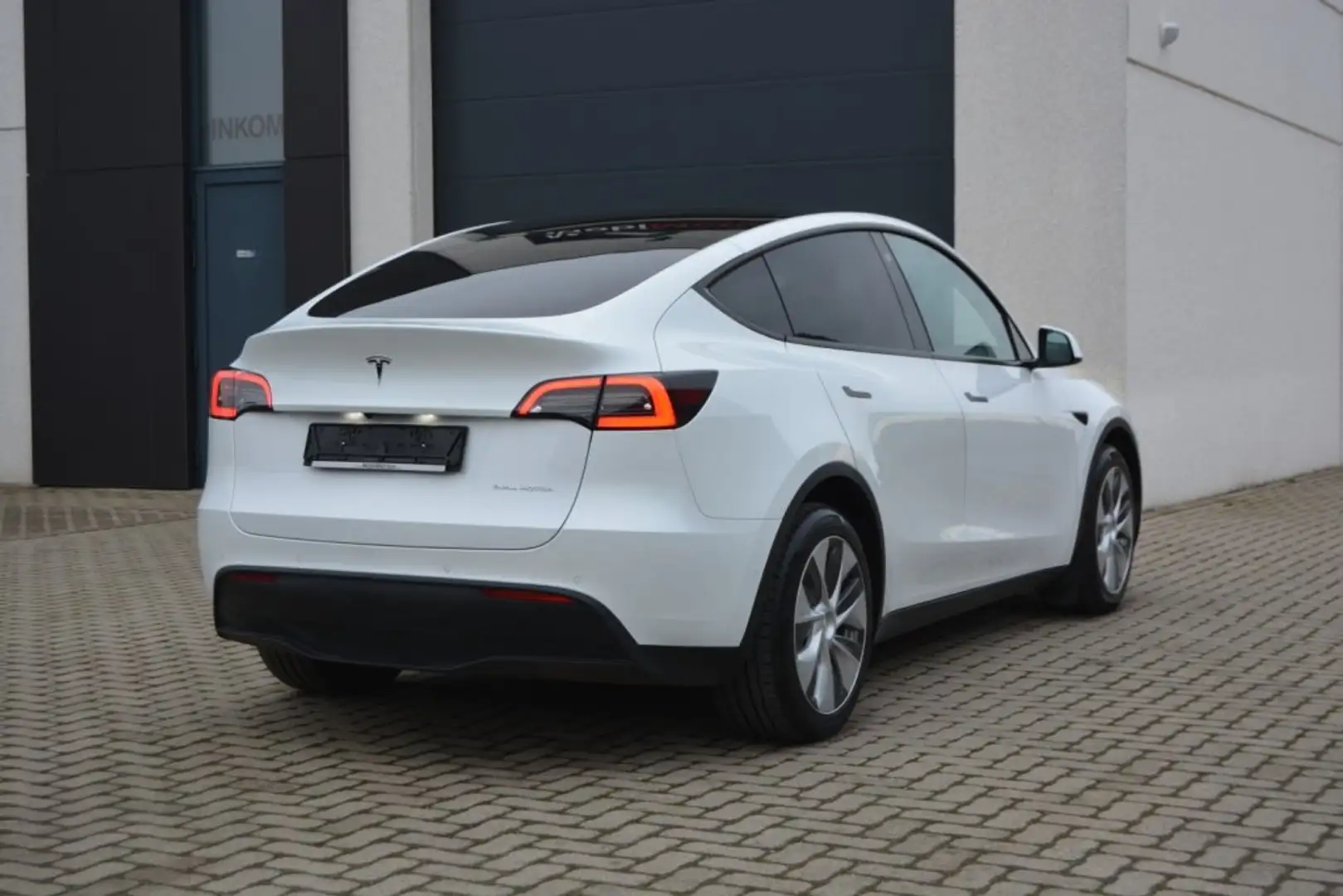 Tesla Model Y Long Range Dual Motor/Btw inclusief/Pearl White Blanc - 2