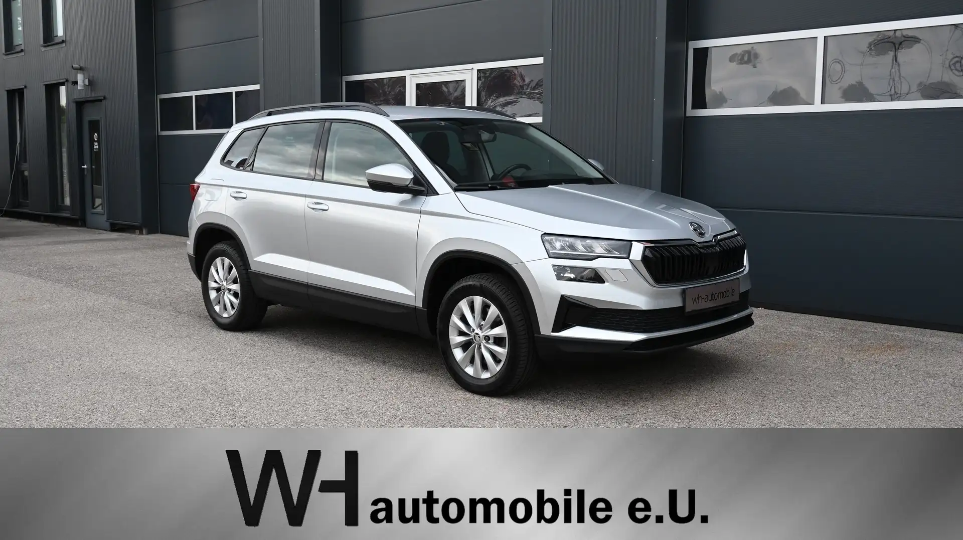 Skoda Karoq Karoq 2,0 TDI Selection/ AHV / GARANTIE / 1.BESITZ Silber - 1