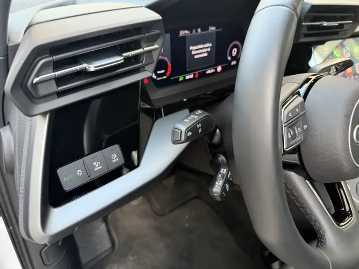 Audi A3 2024, foto 39