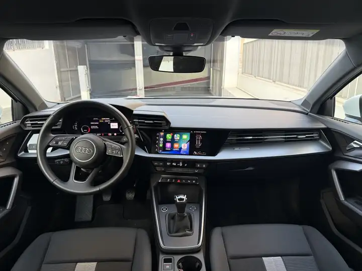 Audi A3 2024, foto 2