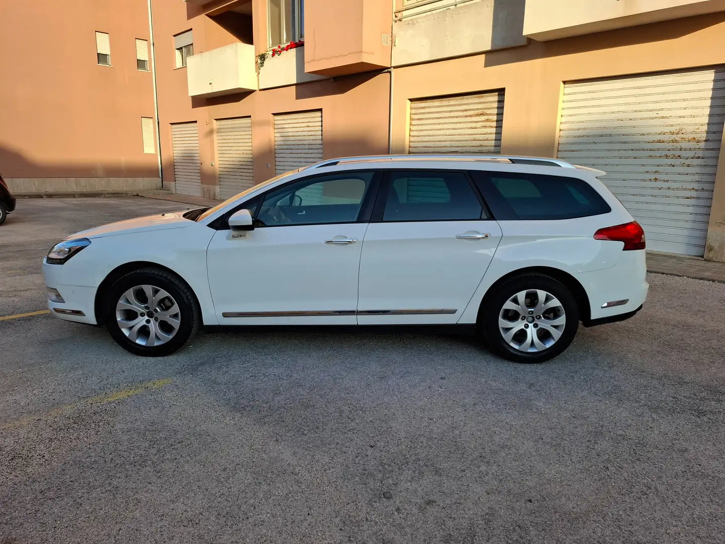 Citroen C5 C5 Tourer 1.6 hdi Seduction 115cv Bianco - 2