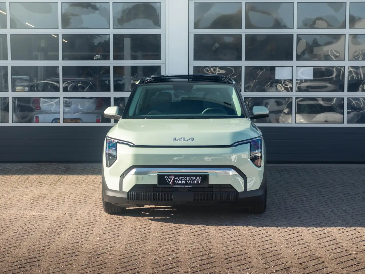 Kia EV3 Plus Advanced 58.3 kWh | Leder | Stoel verwarming Verde - 2