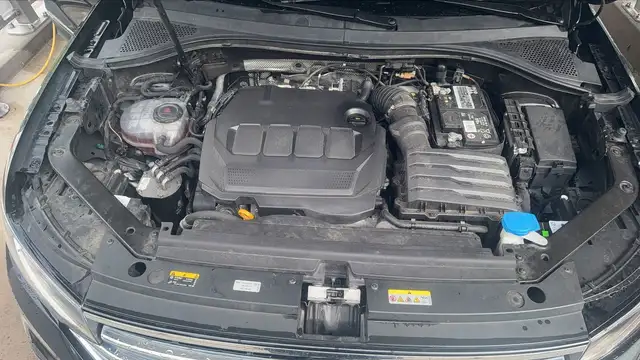Volkswagen Tiguan Allspace view 15