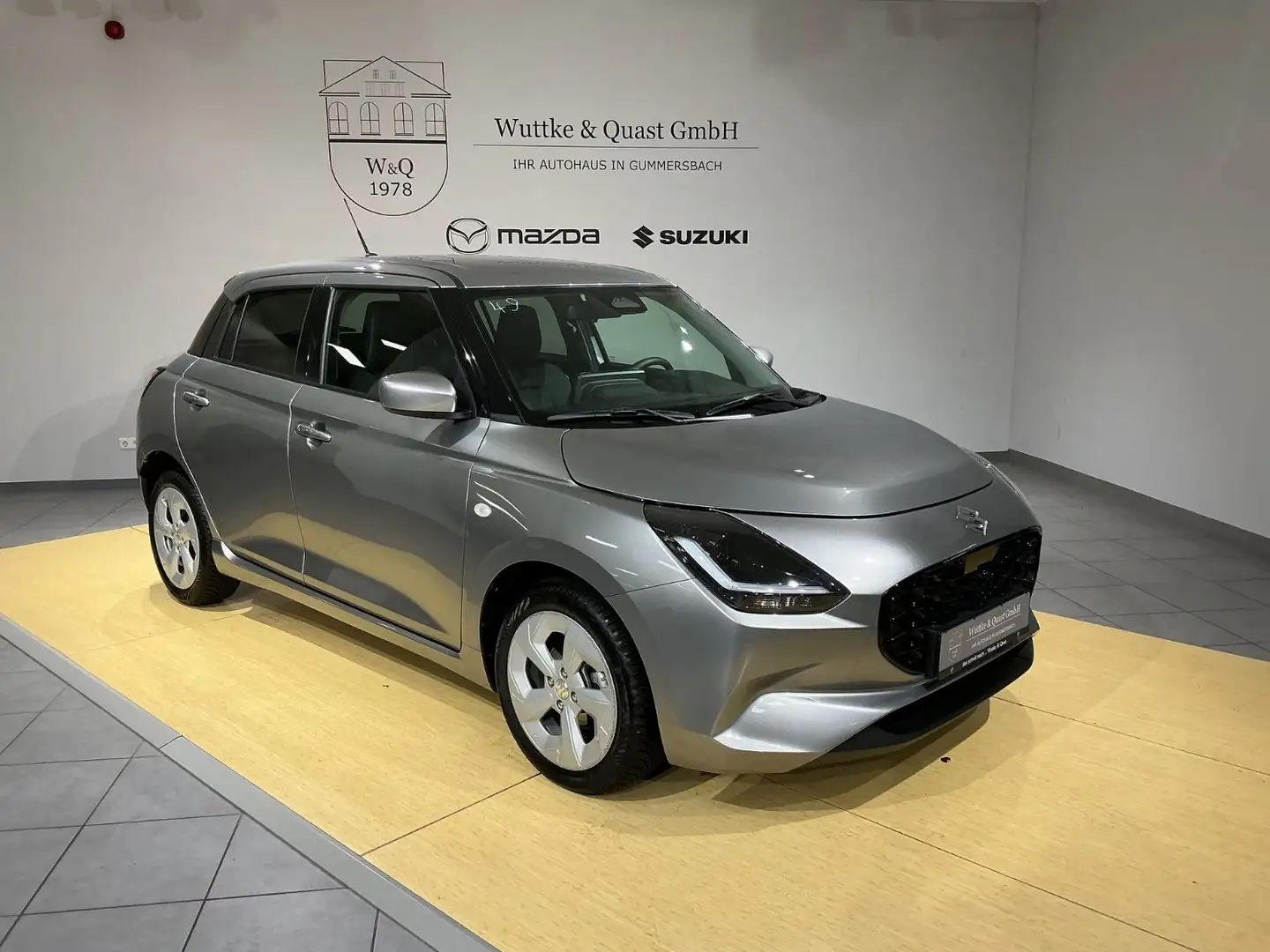 Suzuki Swift Comfort *Automatik*LED*Carplay*SHZ* Silber - 2