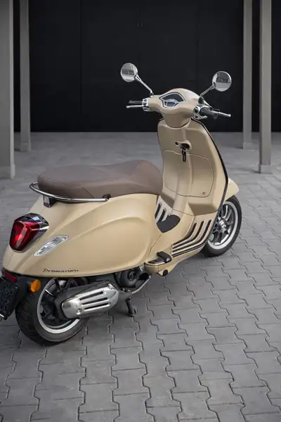 Vespa Primavera - foto 3