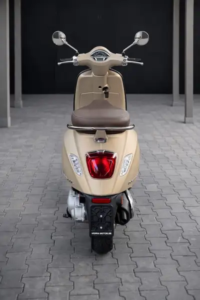 Vespa Primavera - foto 4