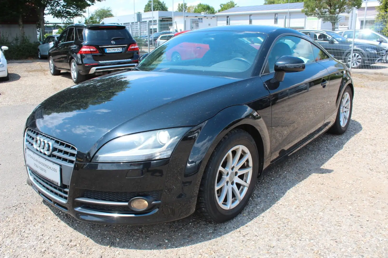 Audi TT Coupe/Roadster 2.0 TFSI Coupe Schwarz - 1
