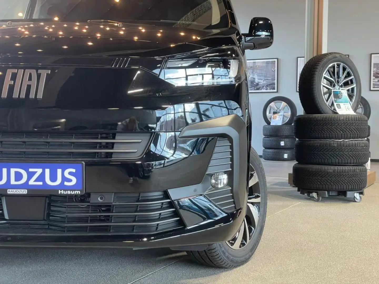 Fiat Ulysse L2 Basis Schwarz - 2