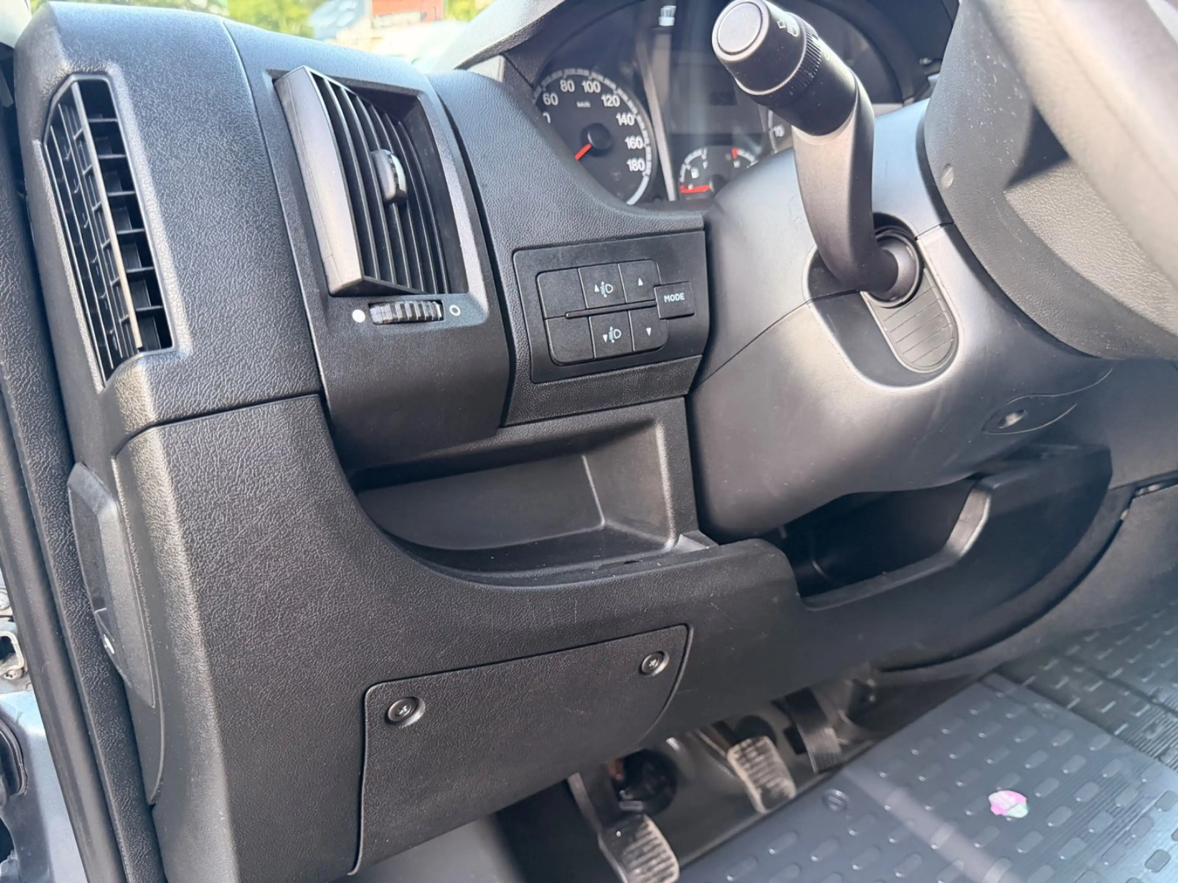 Citroen Jumper 2.2d 75.000km  Extra hoch, L2 H3 — photo 15