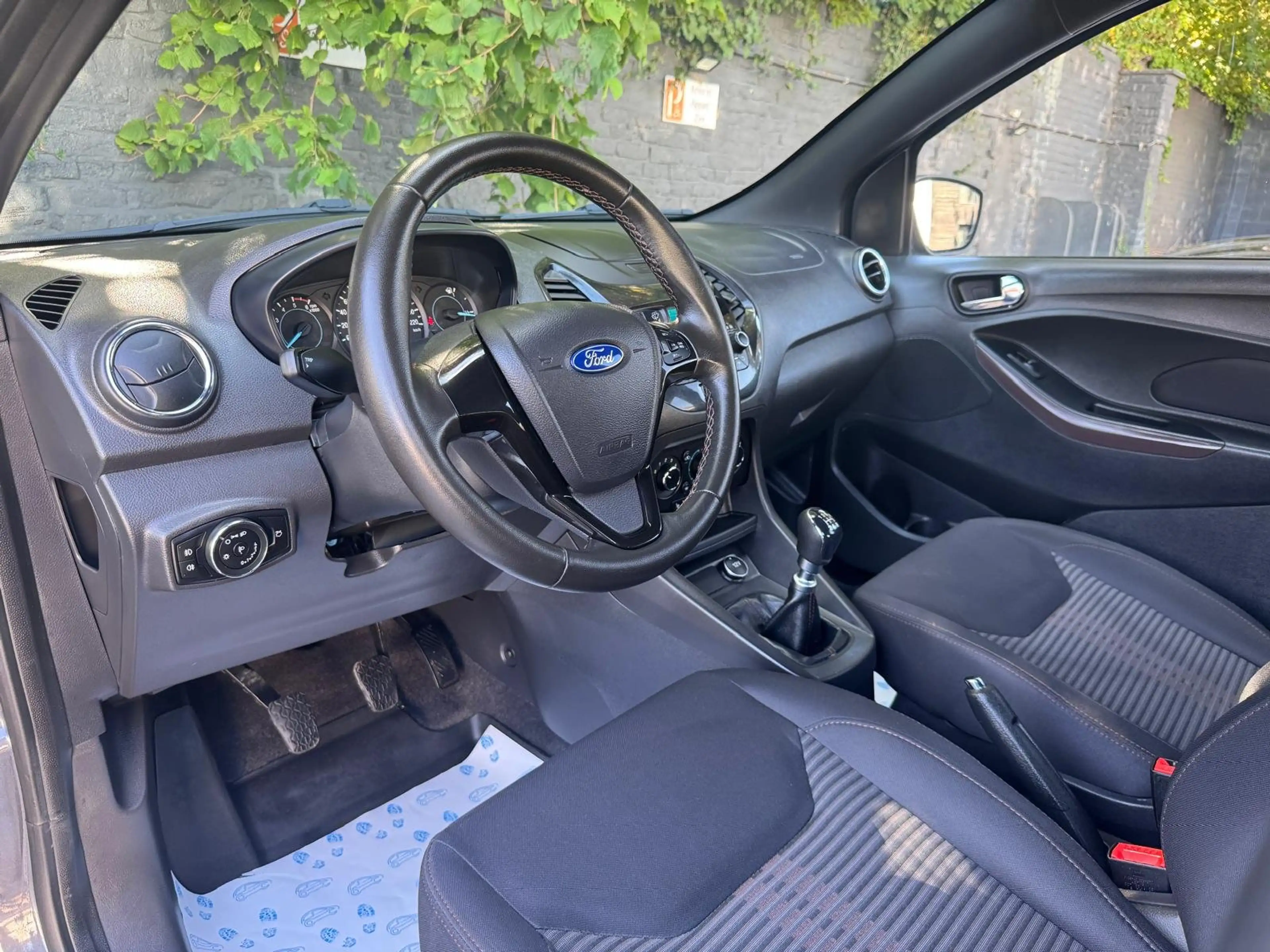 Ford Ka/Ka+ Active 1.5 TDCi*1ER PROPRIETAIRE*AIRCO*47.192KMS! — photo 9