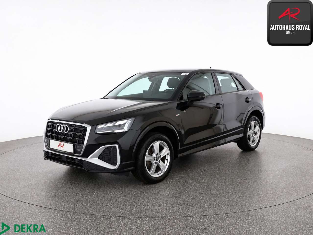 Audi Q2 2024 — 35 TFSI S LINE MATRIX,KAMERA,KEYLESS,CARPLAY