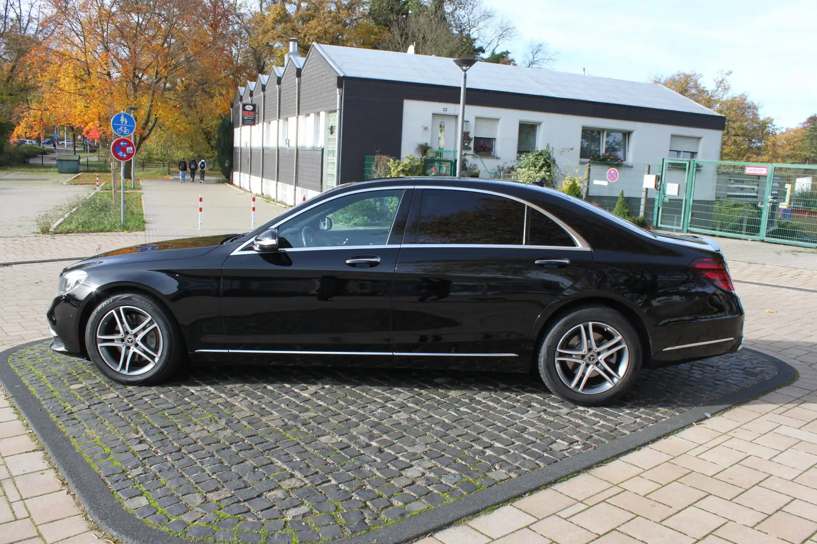 Mercedes-Benz S 350 S 350 d Long/AMG Line/Panorama/275Tkm. Schwarz - 1