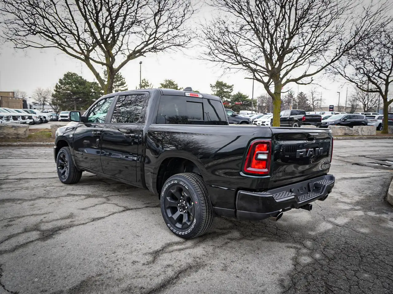 RAM 1500 снимка RAM 1500
