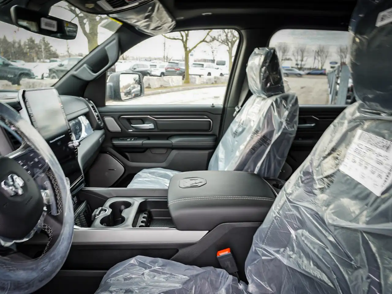RAM 1500 снимка RAM 1500