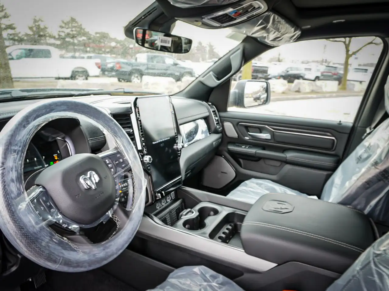 RAM 1500 снимка RAM 1500