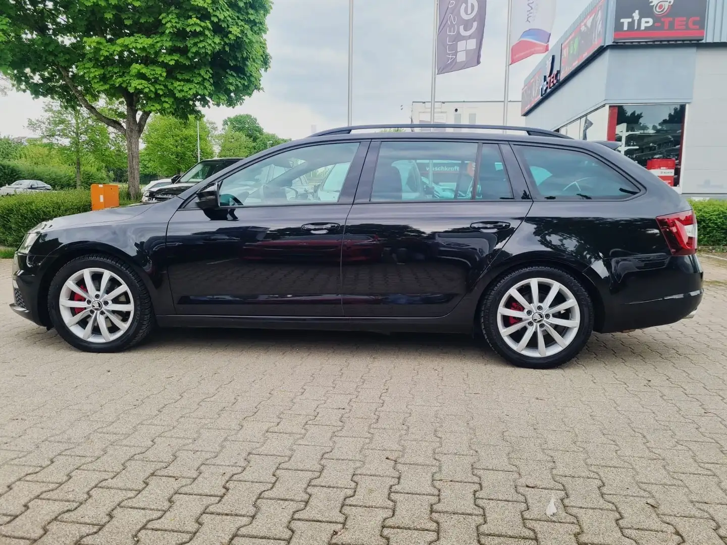 Skoda Octavia Combi RS 4x4 Nero - 2