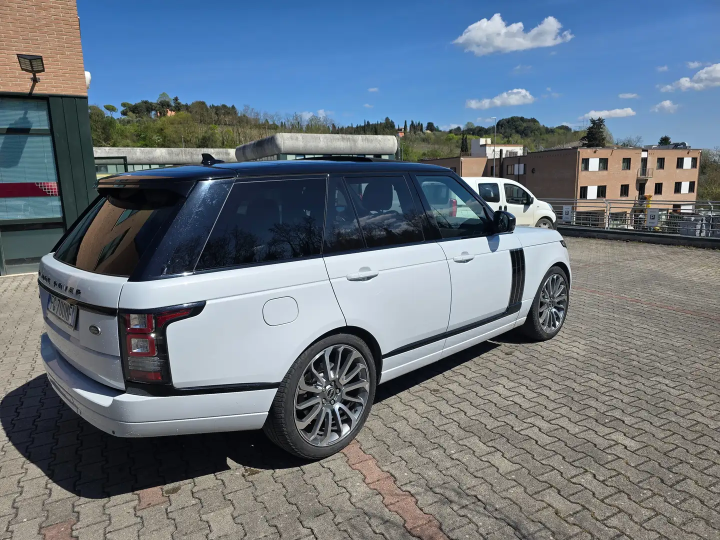 Land Rover Range Rover Range Rover IV 2013 3.0 tdV6 SV Autobiography auto Bianco - 1