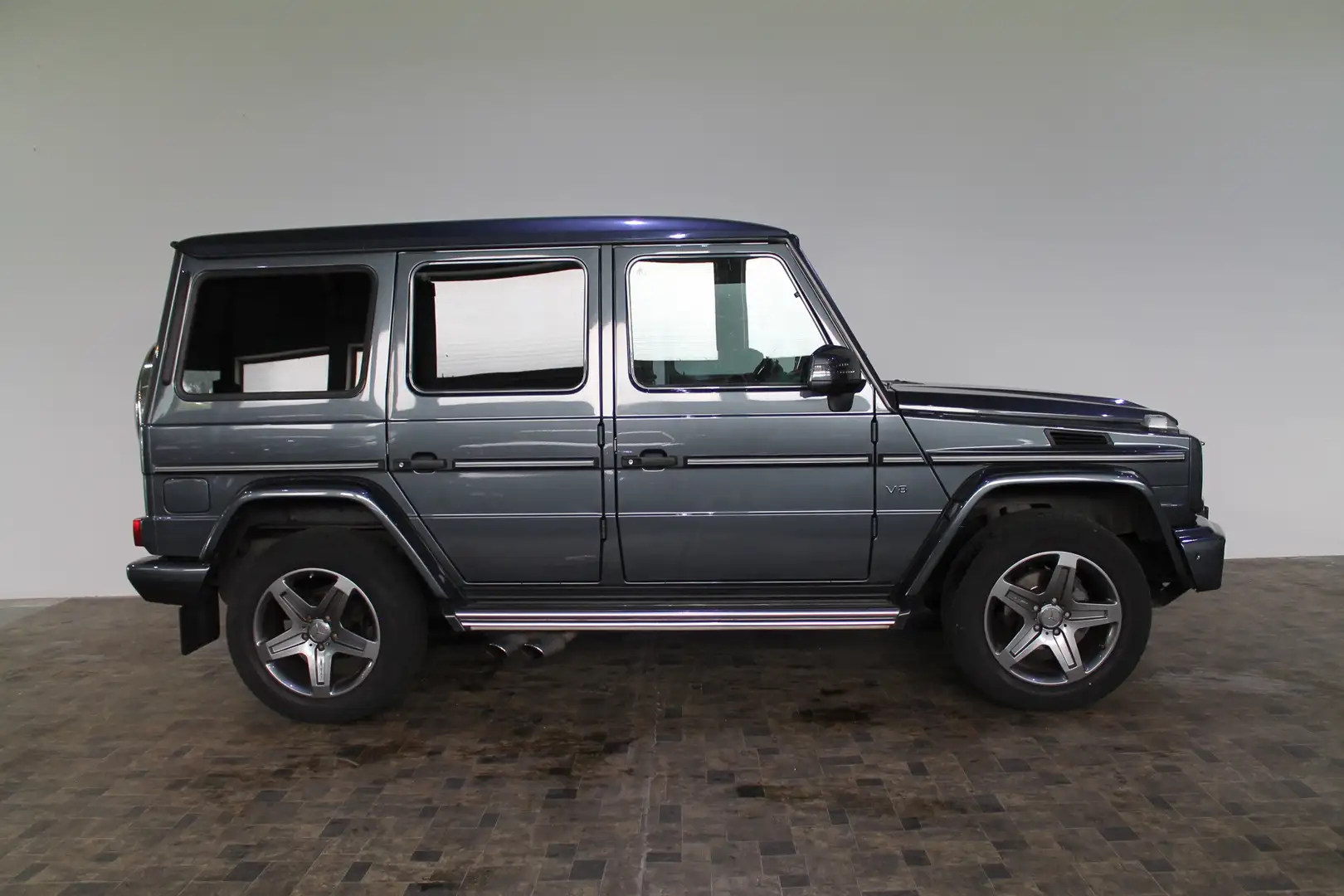 Mercedes-Benz G 500 G 500 V8 AMG Paket, Kamera, Trittbretter, Navi Grey - 1