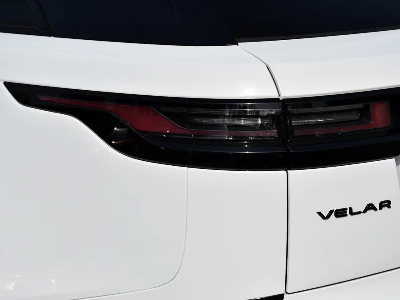 Land Rover Range Rover Velar снимка Land Rover Range Rover Velar