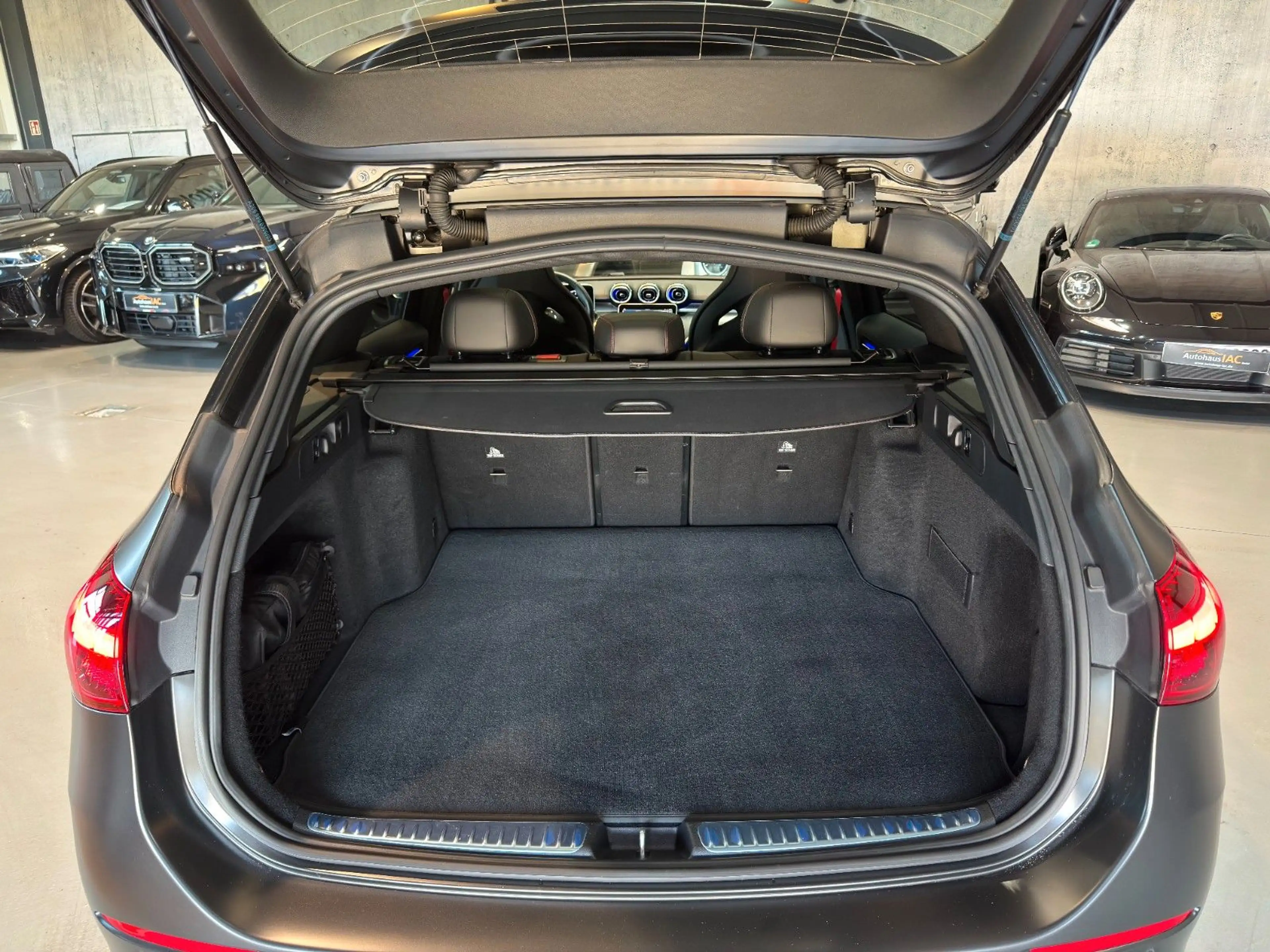 Mercedes-Benz C 43 AMG /T/4Matic/PANO/LED/360*/AHK/MAGNO/SPURH — photo 5