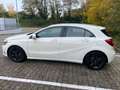 Mercedes-Benz A 180 (BlueEFFICIENCY) Weiß - thumbnail 5