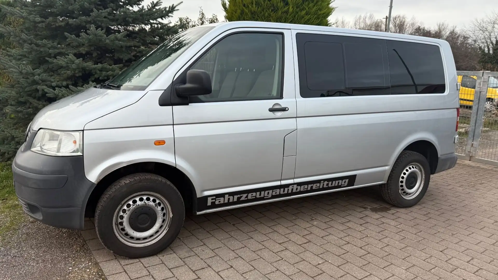 Volkswagen T5 Transporter Caravelle Kombi Händler/Export Plateado - 2